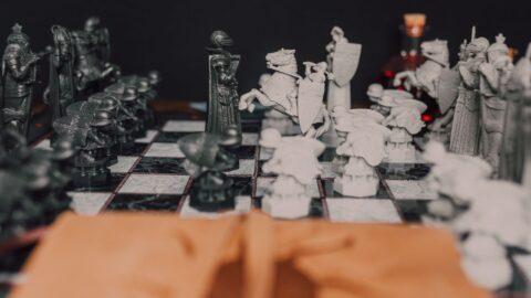 D&D: 5 czarów, które uczynią cię centrum uwagi w drużynie